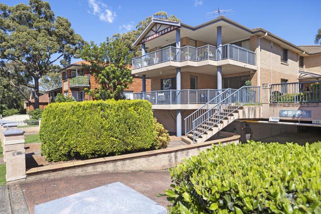 1/42-46 Treves Street, NSW 2160