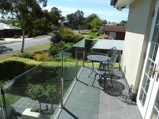 Balcony (2012-10-24)
