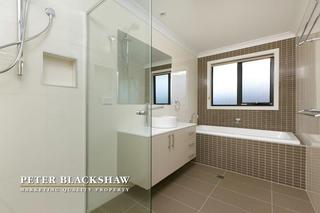Upstairs Bathroom (2012-05-28)