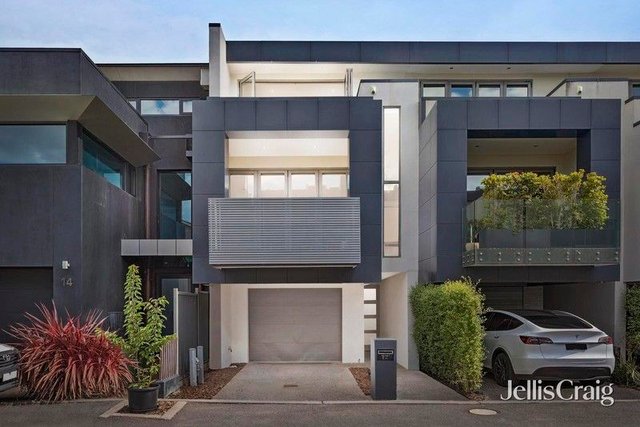 12 Pier Lane, VIC 3032