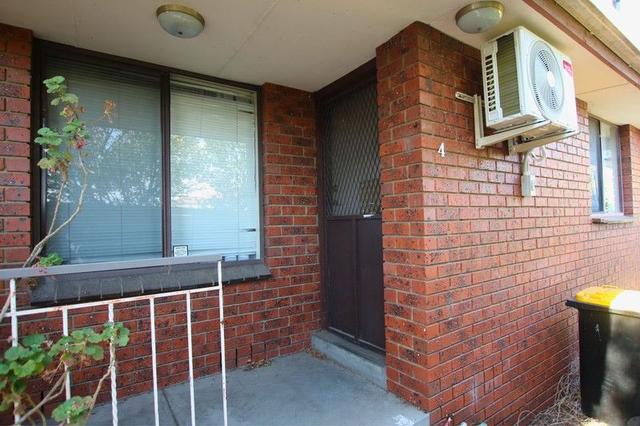 4/32 Irvine Crescent, VIC 3055