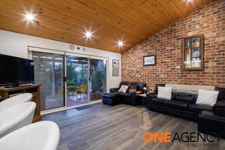 Family room (2019-10-09)