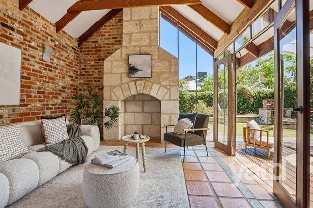 122A Holland Street, WA 6160