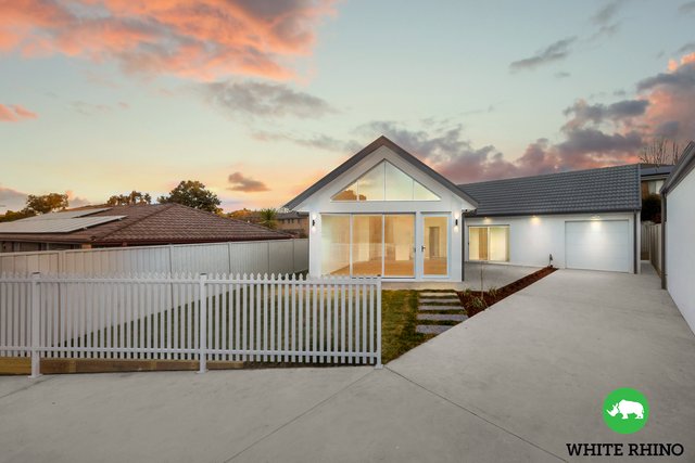 1/4 Adams Street, NSW 2620