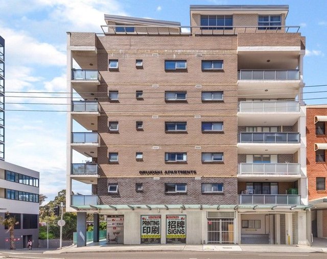 12/11-13 Treacy St, NSW 2220