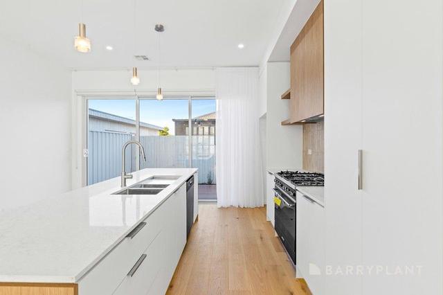 24 Davies Street, VIC 3046