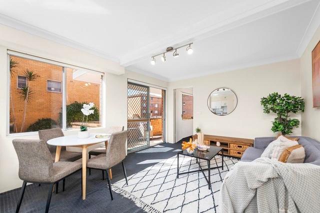 3/8 Albert Street, NSW 2077