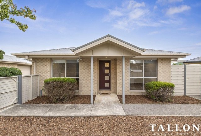 1f Nicholas Court, VIC 3915