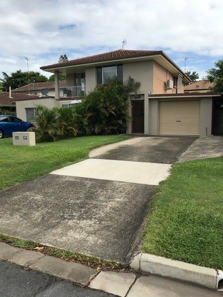 2/12 Royal Palm Court, QLD 4215