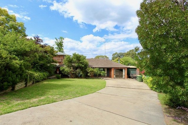 5 De Lisle Place, NSW 2795