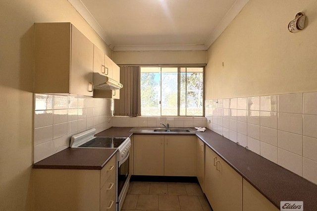 Unit 2/136-138 Edensor Road, NSW 2177