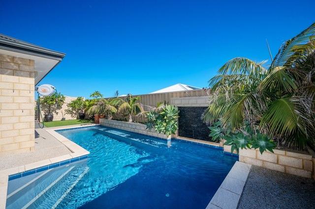 54 Hollington Boulevard, WA 6036