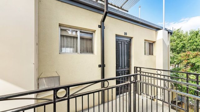 10/2 St Kinnord Street, VIC 3040
