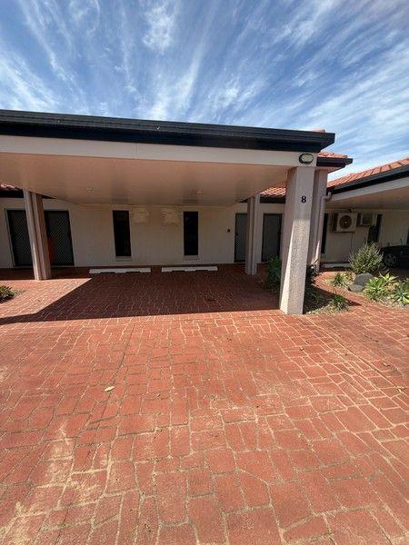 Villa 8/1 Pebble Beach Dr, QLD 4670