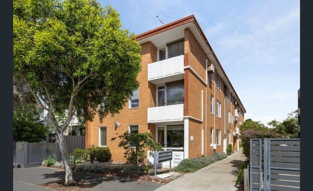 1/111 Westbury St, VIC 3183