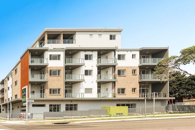 302/1 Cambridge Street, NSW 2160