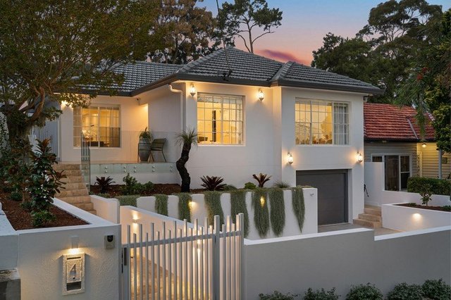 4 Roseview Avenue, NSW 2196