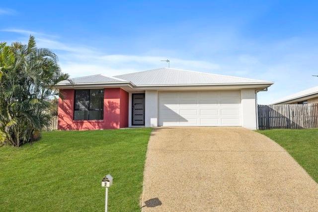 7 Giles Street, QLD 4680