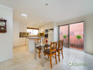 Dine in style 2/28 Manuka St Bentleigh East