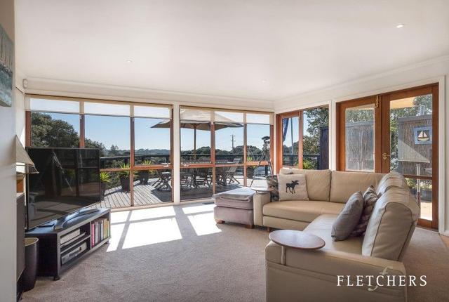 2 Agnes Avenue, VIC 3942