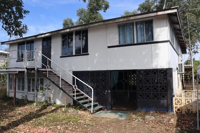 9 Carpet St, QLD 4804