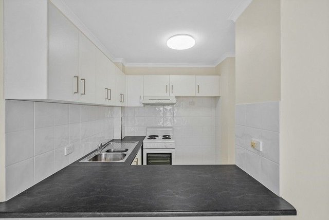 25/1899 Gold Coast Highway, QLD 4220