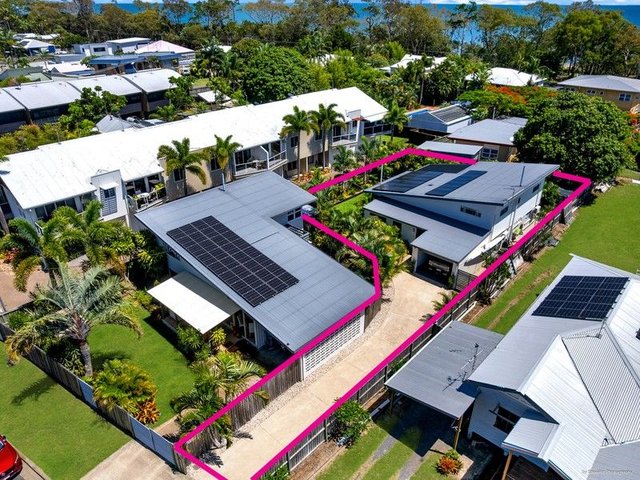 2/196 Cypress Street, QLD 4655