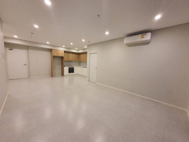807/13-15 Cross Street, NSW 2200