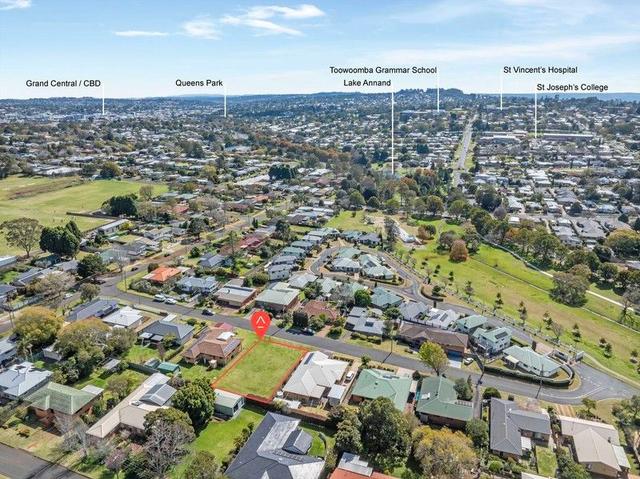 14 Cossart Street, QLD 4350
