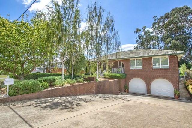 14 Brennan Street, NSW 2582