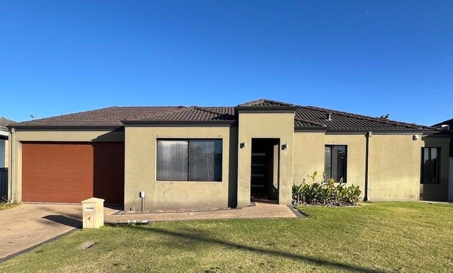4 Jakobsons Way, WA 6059