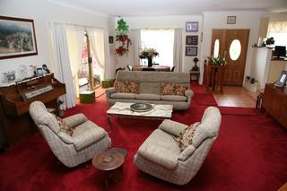 Living Room (2011-12-07)