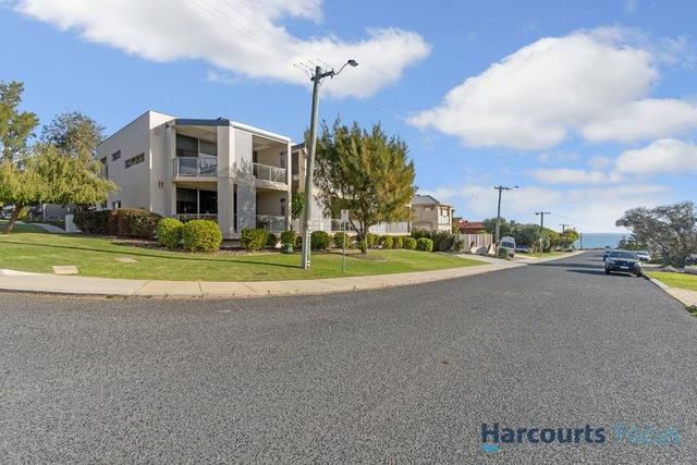 17/14 Lennard Street, WA 6020