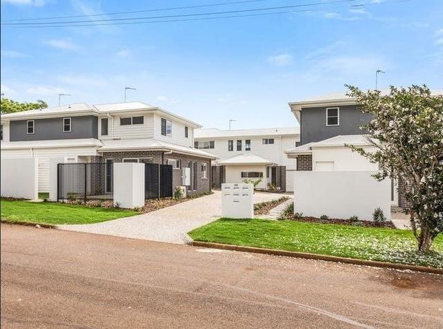 5/230 West Street, QLD 4350