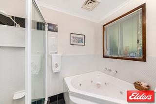 Three-way Bathroom (2014-05-06)