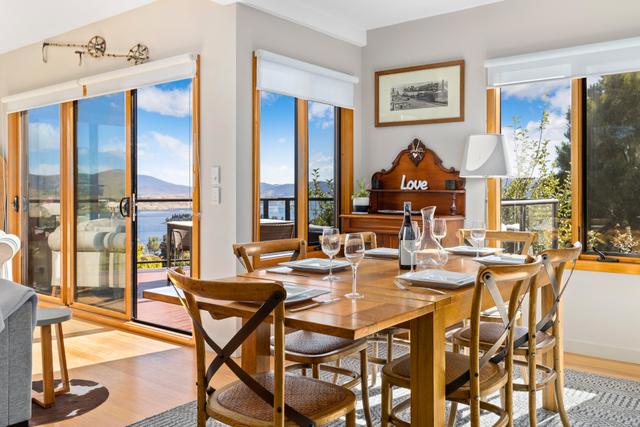1/3 Pilot Close, NSW 2627