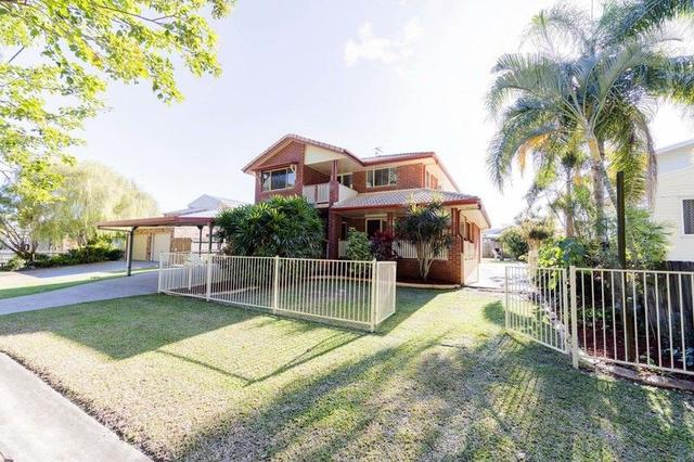 2 Moore Street, QLD 4740