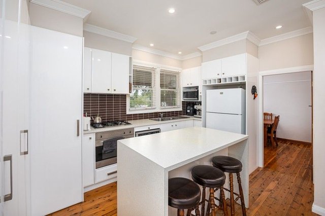 54 Urana Street, NSW 2650