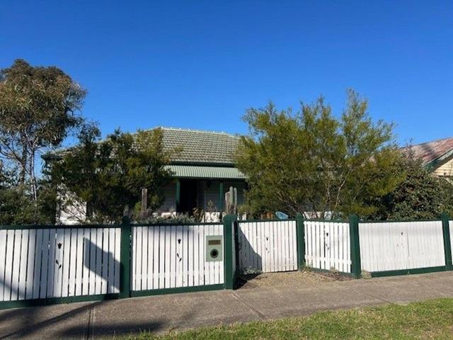 8 Selwyn Street, VIC 3020