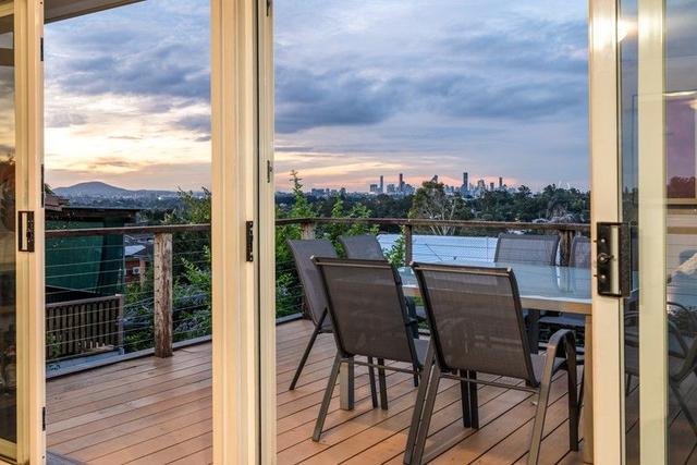 84 Bracken Street, QLD 4105