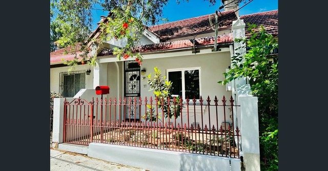 77 Northumberland   Avenue, NSW 2048