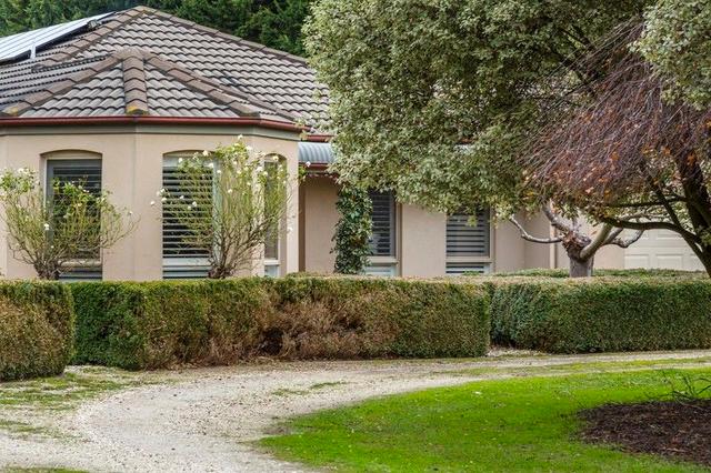 3 Dowie Court, VIC 3434
