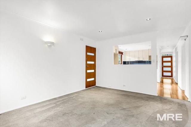 8/2 June Crescent, VIC 3146