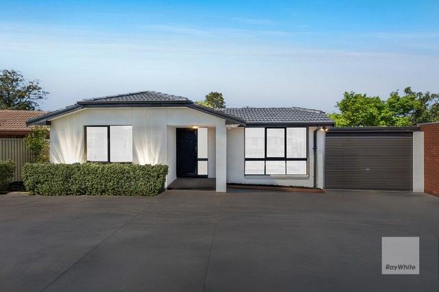 8 Angourie Crescent, VIC 3038
