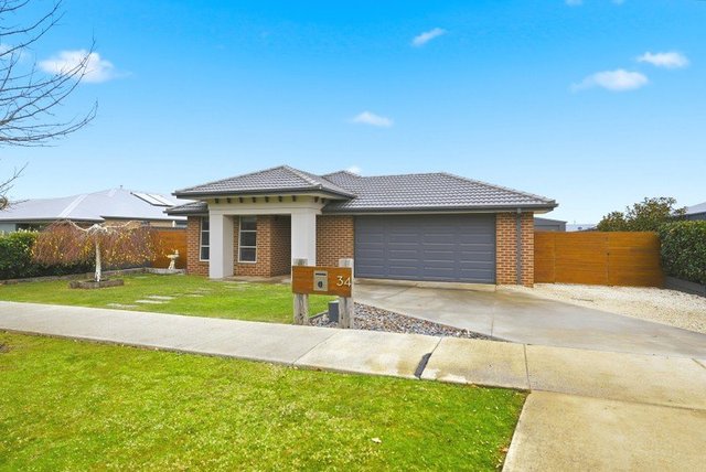 34 Casuarina Drive, VIC 3434