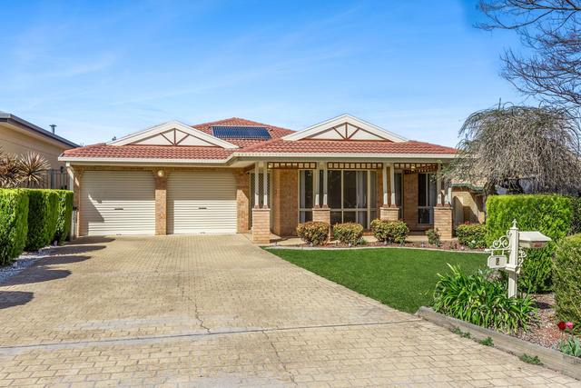 6 Cockatoo Close, ACT 2913