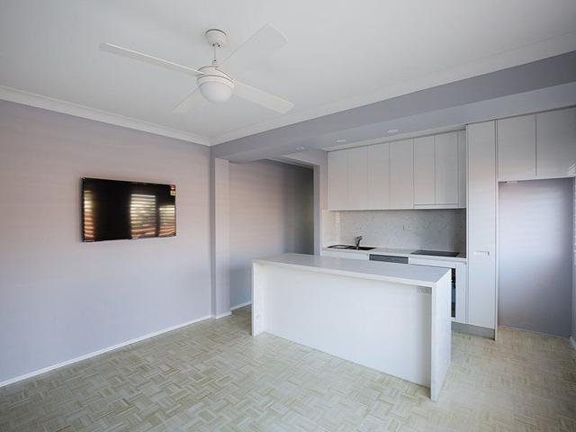 8/210 Oberon Street, NSW 2034