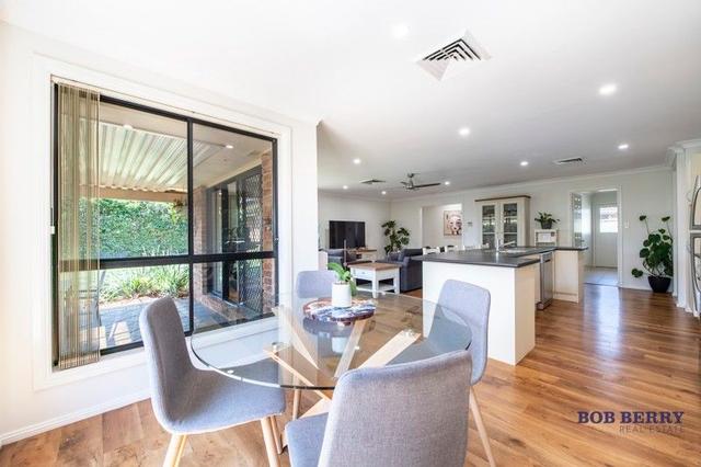 13 Lachlan Way, NSW 2830