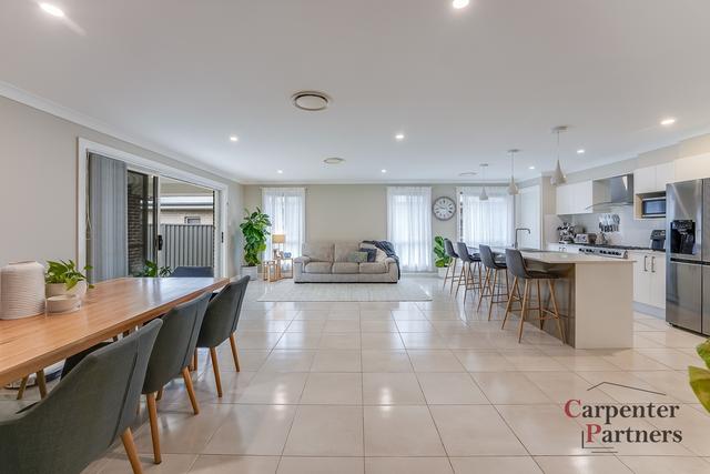 9 Yallambi Street, NSW 2571