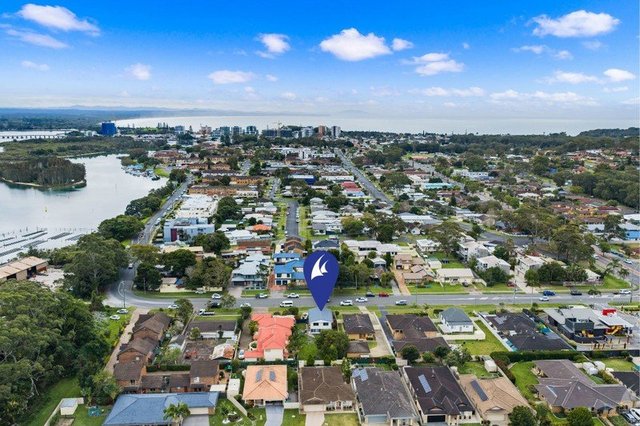 8 Mark Street, NSW 2428